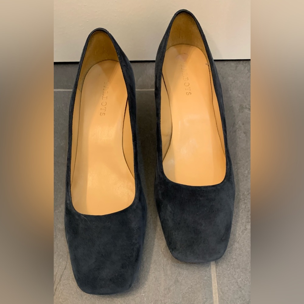 Navy blue square toe 2in suede wedge heels